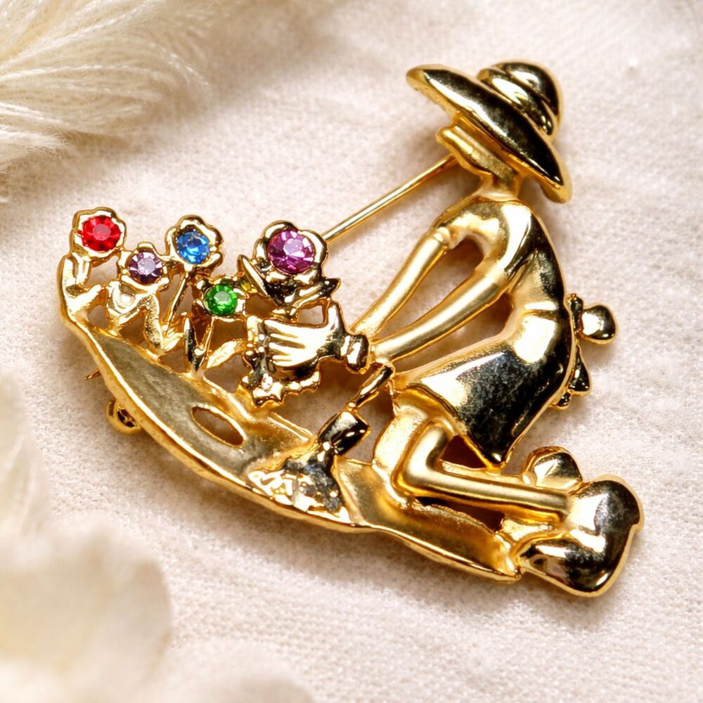 Vintage 1960s Gardener Girl Brooch Heavy Gold Tone Figural Pin Cottagecore 20g